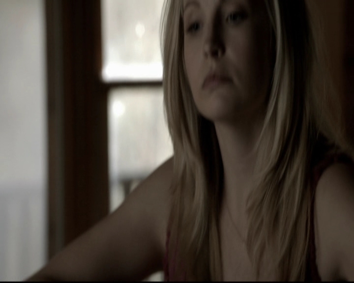 VampireDiariesWorld-dot-org_5x20WhatLiesBeneath0807.jpg