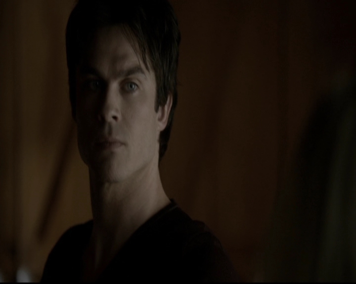 VampireDiariesWorld-dot-org_5x20WhatLiesBeneath0809.jpg