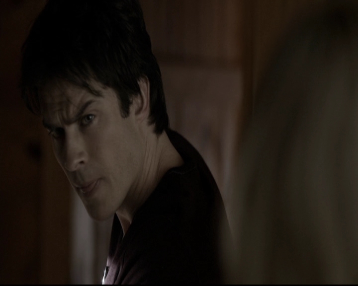 VampireDiariesWorld-dot-org_5x20WhatLiesBeneath0820.jpg