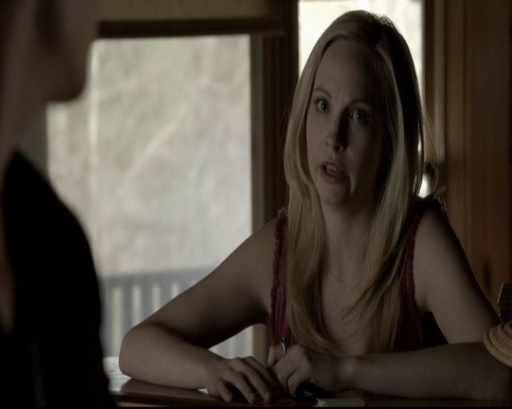 VampireDiariesWorld-dot-org_5x20WhatLiesBeneath0822.jpg