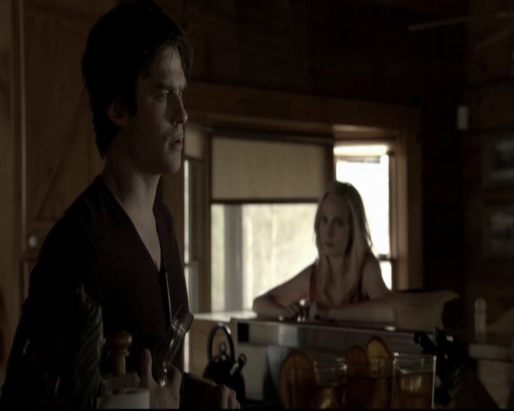 VampireDiariesWorld-dot-org_5x20WhatLiesBeneath0827.jpg