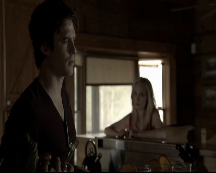 VampireDiariesWorld-dot-org_5x20WhatLiesBeneath0829.jpg