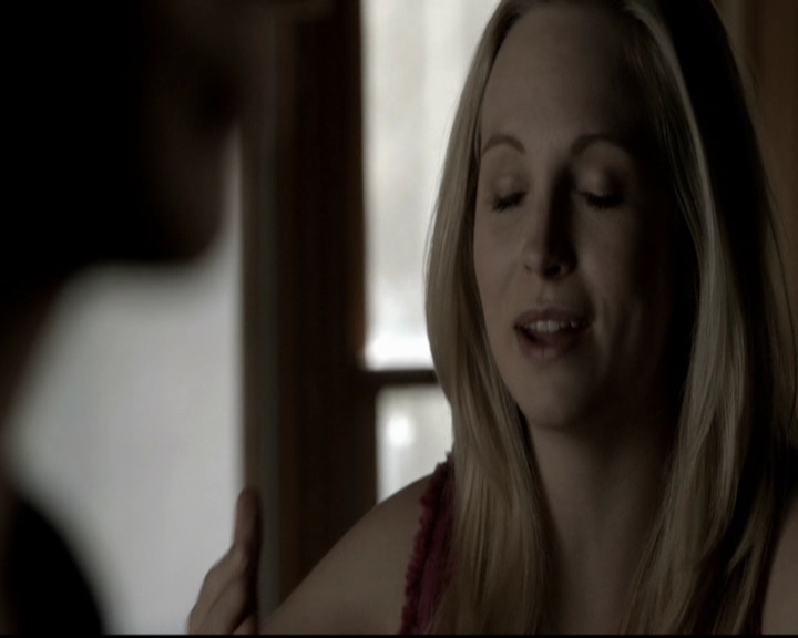 VampireDiariesWorld-dot-org_5x20WhatLiesBeneath0833.jpg