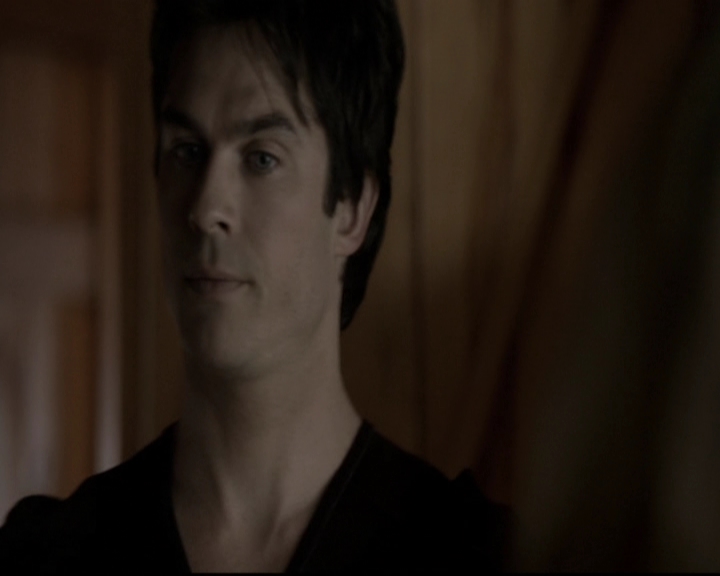 VampireDiariesWorld-dot-org_5x20WhatLiesBeneath0847.jpg