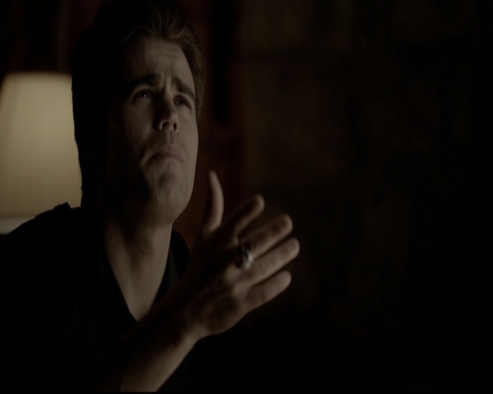 VampireDiariesWorld-dot-org_5x20WhatLiesBeneath1027.jpg