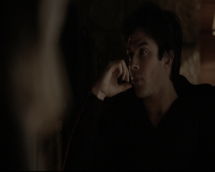 VampireDiariesWorld-dot-org_5x20WhatLiesBeneath1035.jpg