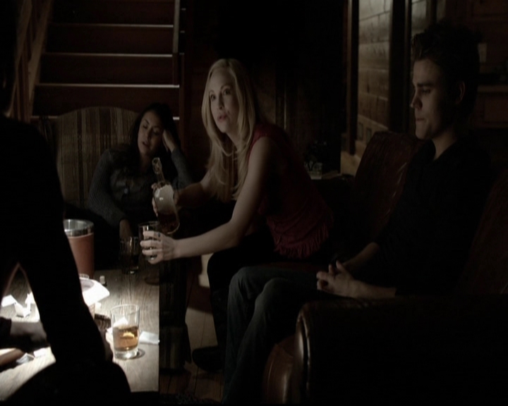 VampireDiariesWorld-dot-org_5x20WhatLiesBeneath1055.jpg