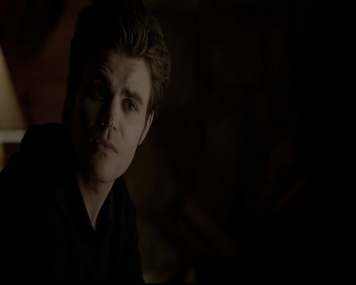 VampireDiariesWorld-dot-org_5x20WhatLiesBeneath1091.jpg