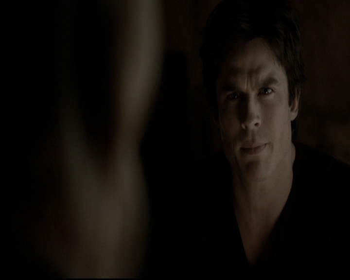 VampireDiariesWorld-dot-org_5x20WhatLiesBeneath1104.jpg