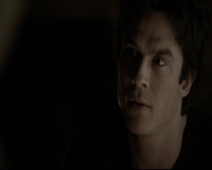 VampireDiariesWorld-dot-org_5x20WhatLiesBeneath1108.jpg