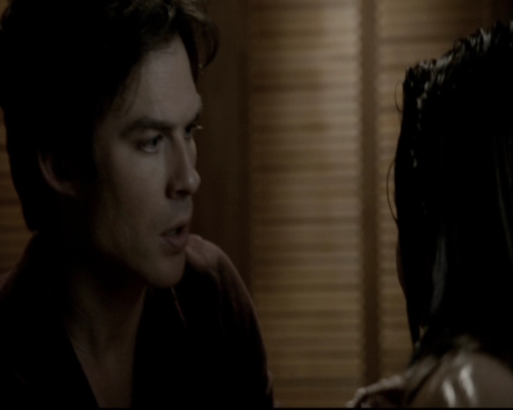 VampireDiariesWorld-dot-org_5x20WhatLiesBeneath1234.jpg