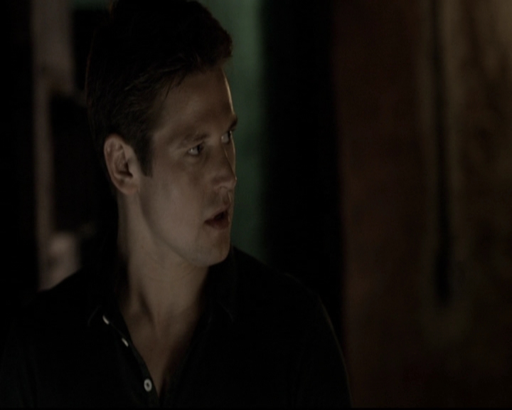 VampireDiariesWorld-dot-org_5x20WhatLiesBeneath1280.jpg