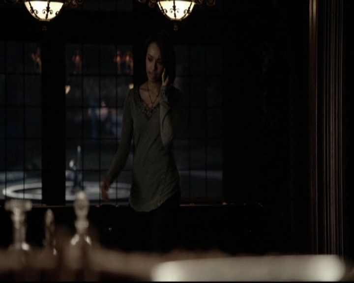 VampireDiariesWorld-dot-org_5x20WhatLiesBeneath1333.jpg