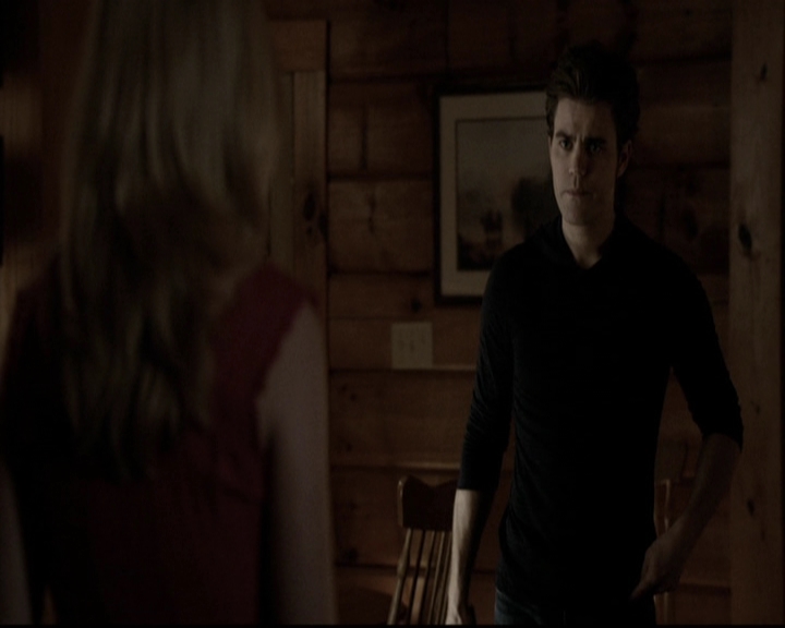 VampireDiariesWorld-dot-org_5x20WhatLiesBeneath1364.jpg