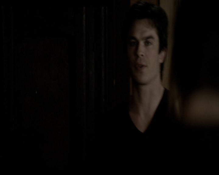 VampireDiariesWorld-dot-org_5x20WhatLiesBeneath1377.jpg