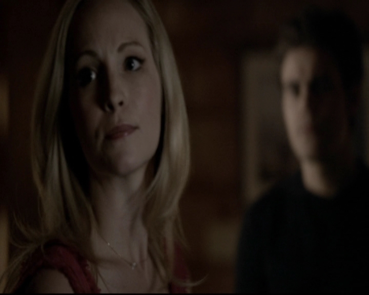 VampireDiariesWorld-dot-org_5x20WhatLiesBeneath1378.jpg