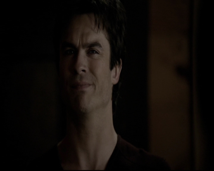 VampireDiariesWorld-dot-org_5x20WhatLiesBeneath1380.jpg