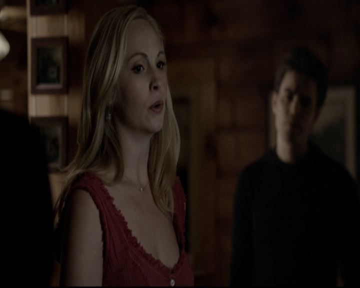 VampireDiariesWorld-dot-org_5x20WhatLiesBeneath1385.jpg