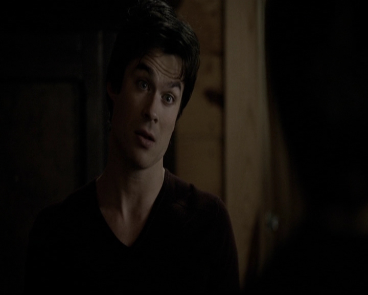 VampireDiariesWorld-dot-org_5x20WhatLiesBeneath1387.jpg