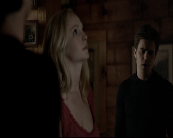 VampireDiariesWorld-dot-org_5x20WhatLiesBeneath1394.jpg