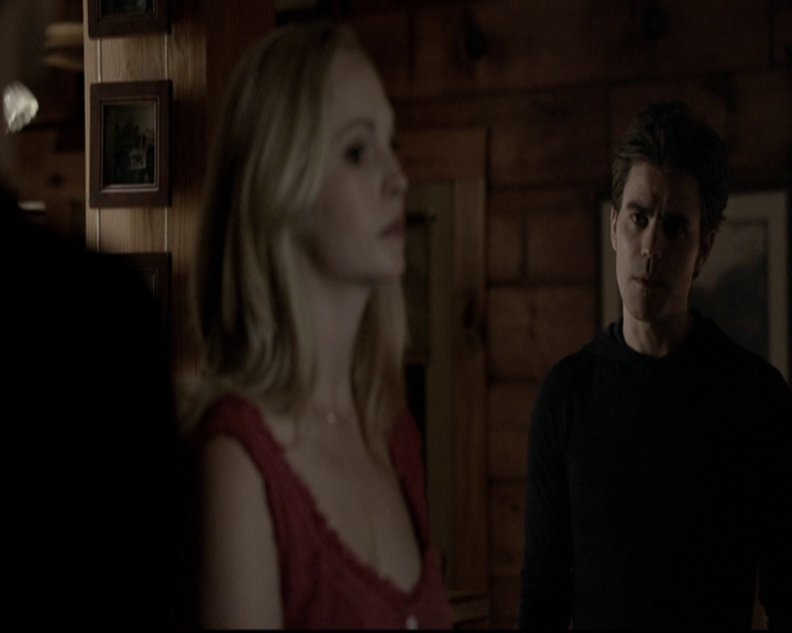 VampireDiariesWorld-dot-org_5x20WhatLiesBeneath1395.jpg