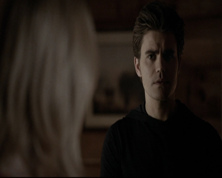 VampireDiariesWorld-dot-org_5x20WhatLiesBeneath1397.jpg