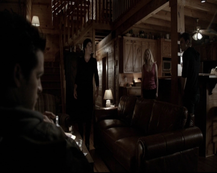 VampireDiariesWorld-dot-org_5x20WhatLiesBeneath1403.jpg