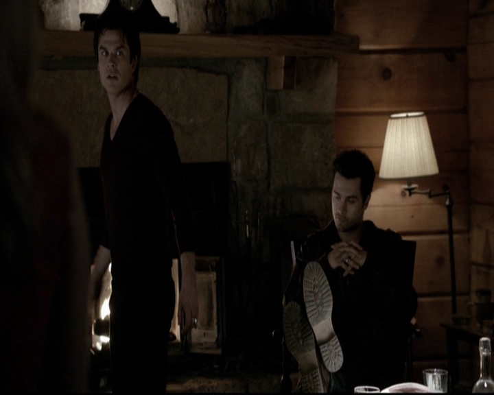 VampireDiariesWorld-dot-org_5x20WhatLiesBeneath1406.jpg