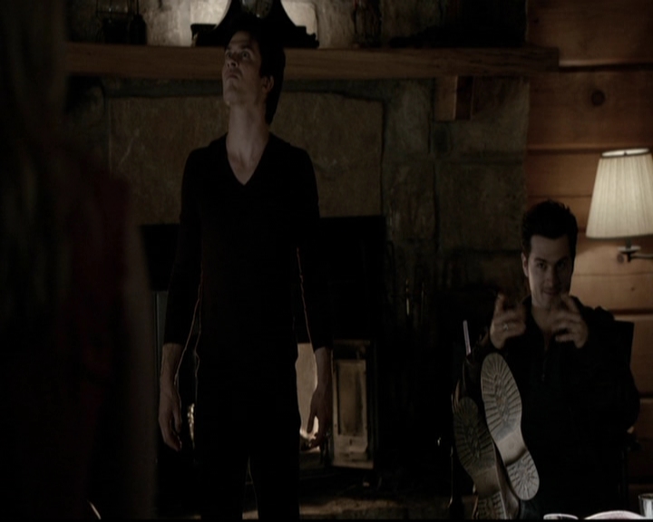 VampireDiariesWorld-dot-org_5x20WhatLiesBeneath1415.jpg