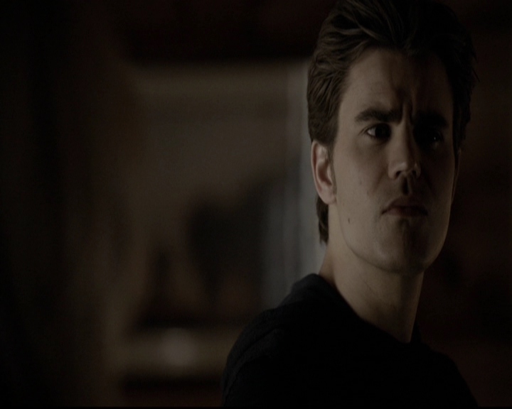 VampireDiariesWorld-dot-org_5x20WhatLiesBeneath1421.jpg