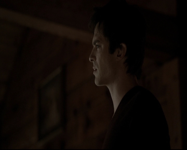 VampireDiariesWorld-dot-org_5x20WhatLiesBeneath1423.jpg