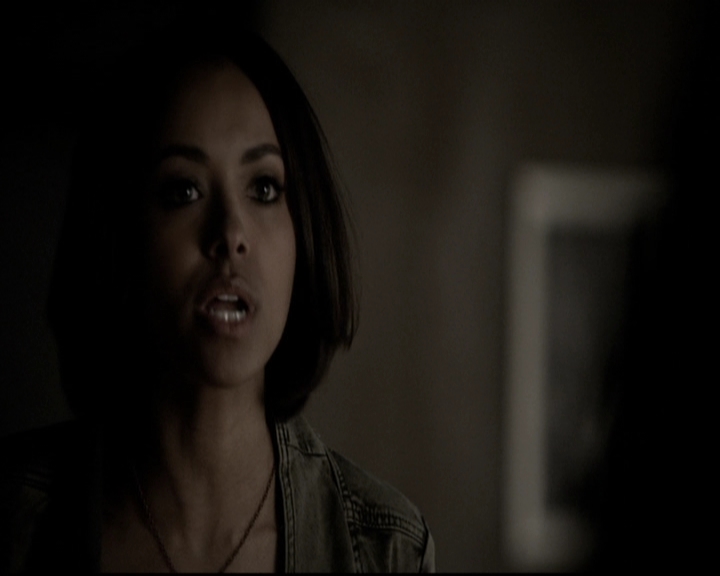 VampireDiariesWorld-dot-org_5x22Home0153.jpg