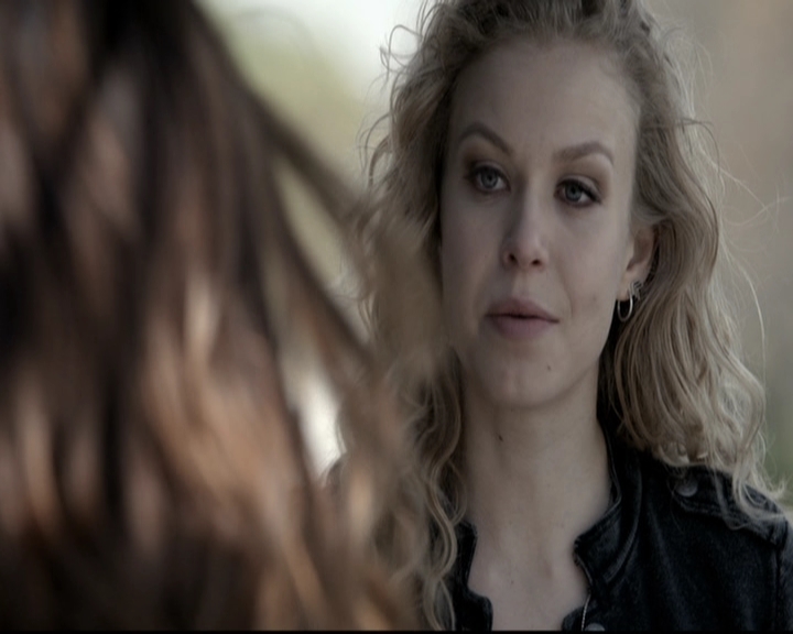 VampireDiariesWorld-dot-org_5x22Home0283.jpg