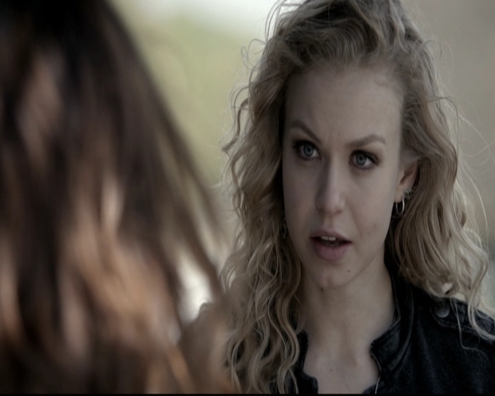 VampireDiariesWorld-dot-org_5x22Home0284.jpg