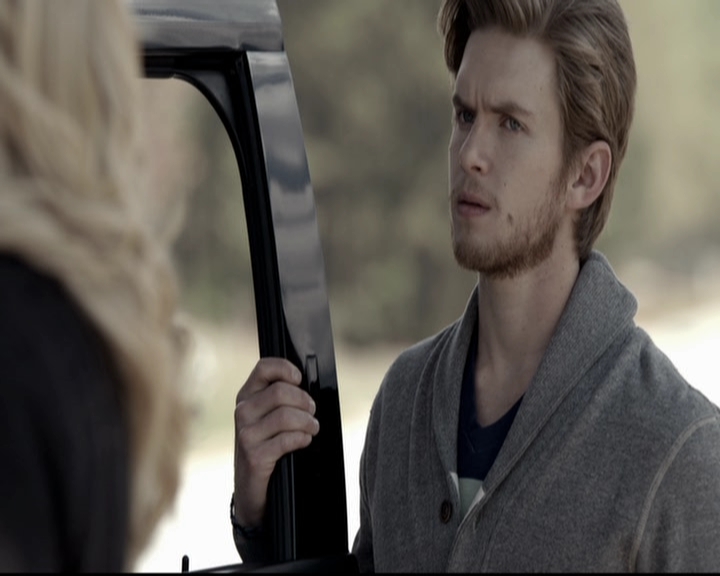 VampireDiariesWorld-dot-org_5x22Home0288.jpg