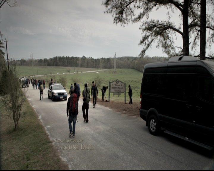 VampireDiariesWorld-dot-org_5x22Home0379.jpg