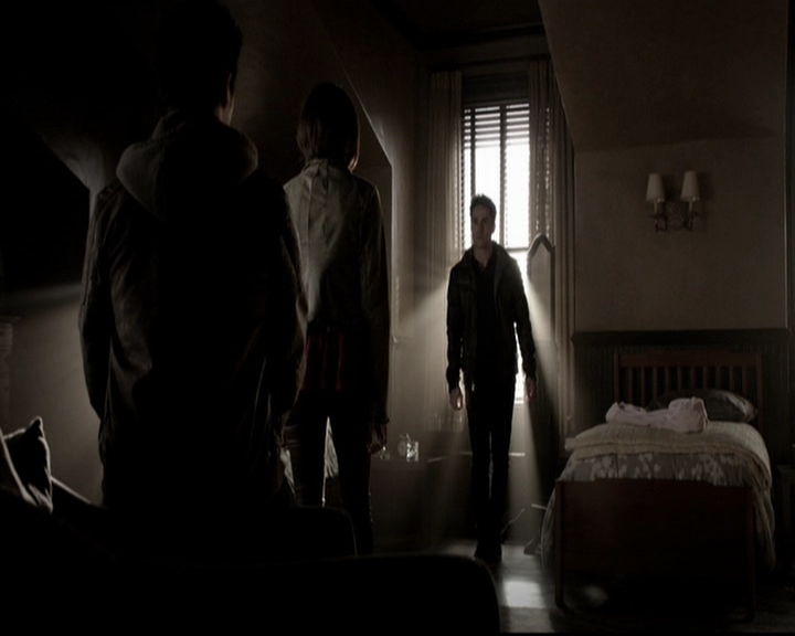 VampireDiariesWorld-dot-org_5x22Home0519.jpg