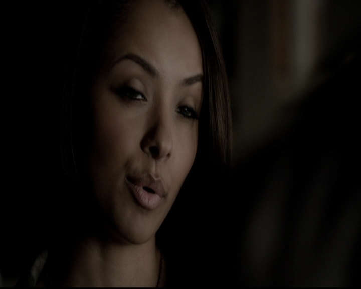 VampireDiariesWorld-dot-org_5x22Home0526.jpg