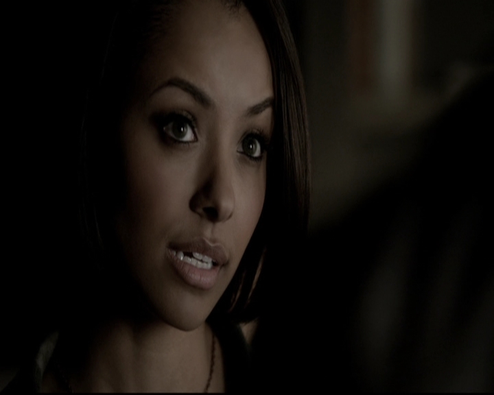 VampireDiariesWorld-dot-org_5x22Home0527.jpg