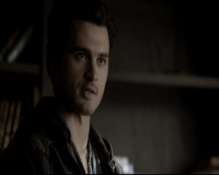 VampireDiariesWorld-dot-org_5x22Home0529.jpg