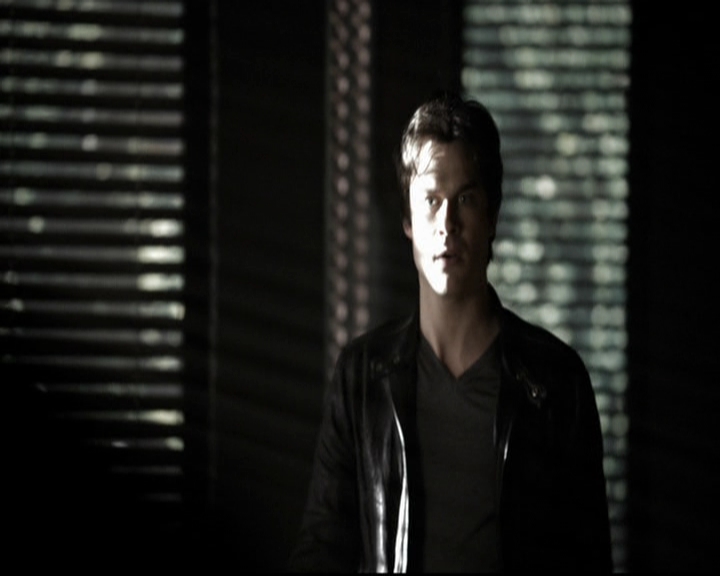 VampireDiariesWorld-dot-org_5x22Home0547.jpg