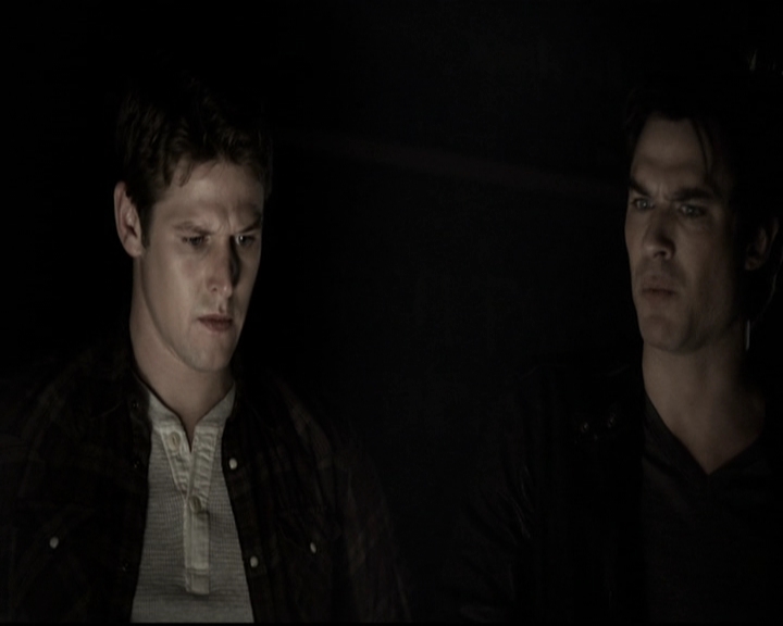 VampireDiariesWorld-dot-org_5x22Home0553.jpg