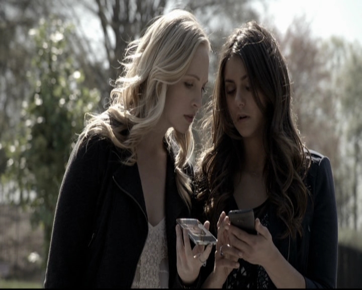 VampireDiariesWorld-dot-org_5x22Home0580.jpg