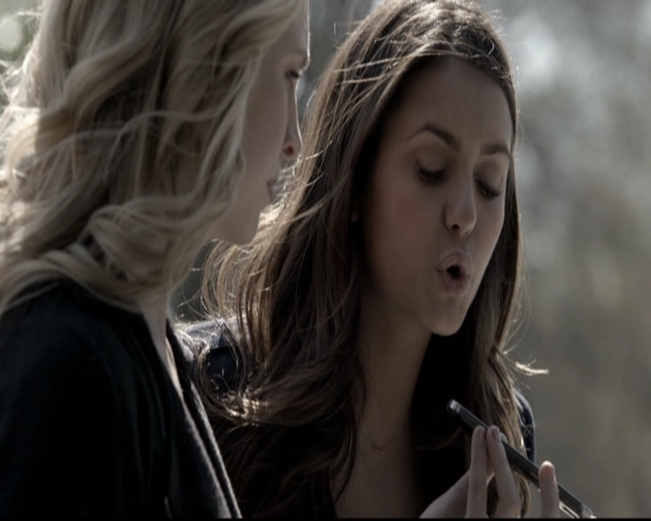 VampireDiariesWorld-dot-org_5x22Home0609.jpg