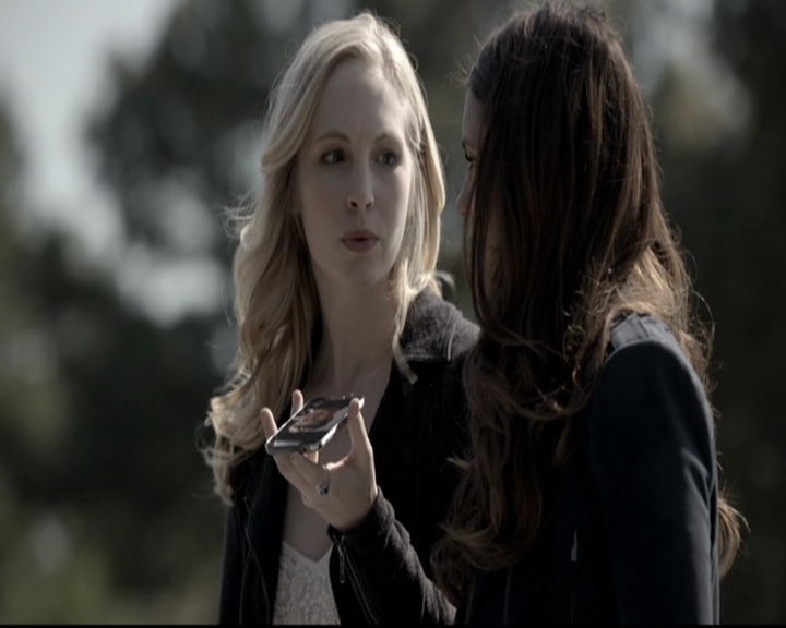 VampireDiariesWorld-dot-org_5x22Home0614.jpg