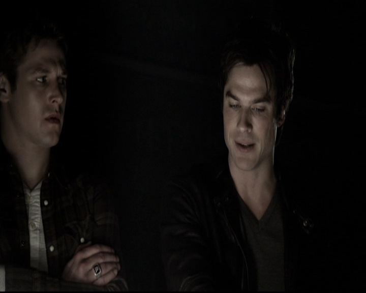 VampireDiariesWorld-dot-org_5x22Home0621.jpg