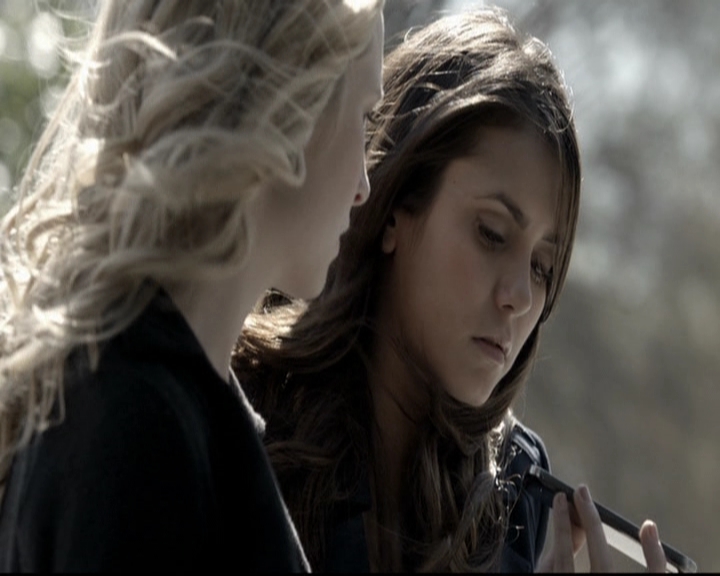 VampireDiariesWorld-dot-org_5x22Home0634.jpg