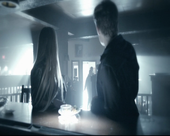 VampireDiariesWorld-dot-org_5x22Home0688.jpg