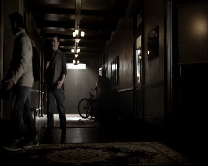 VampireDiariesWorld-dot-org_5x22Home0709.jpg