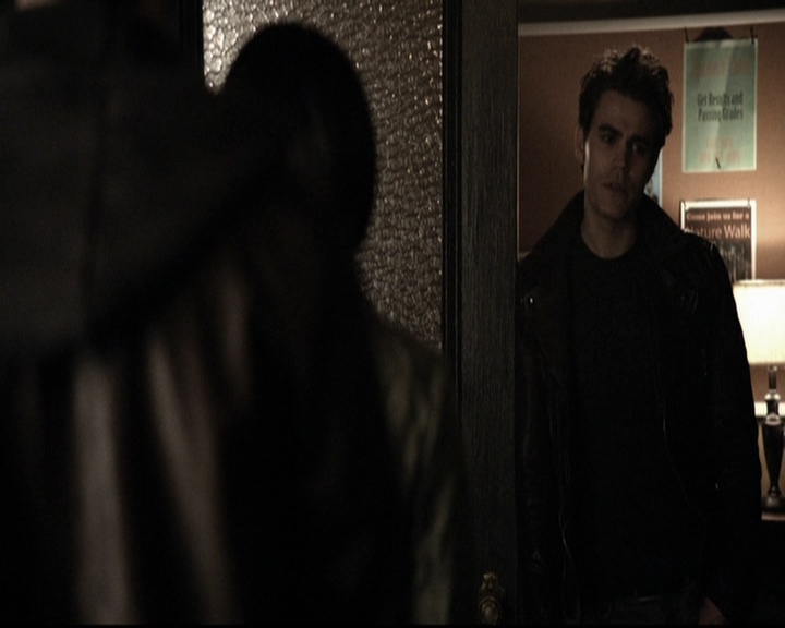 VampireDiariesWorld-dot-org_5x22Home0759.jpg